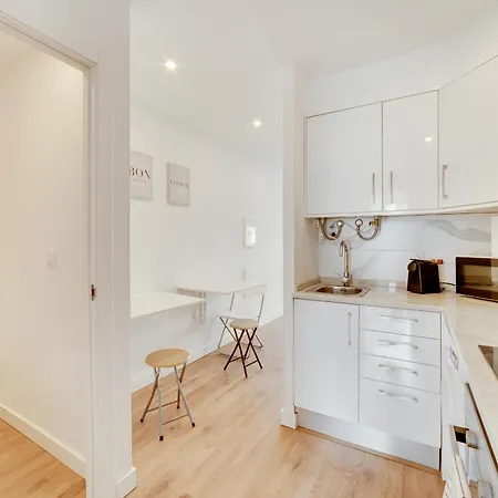 Apartment Lapa Stylish Lisbon